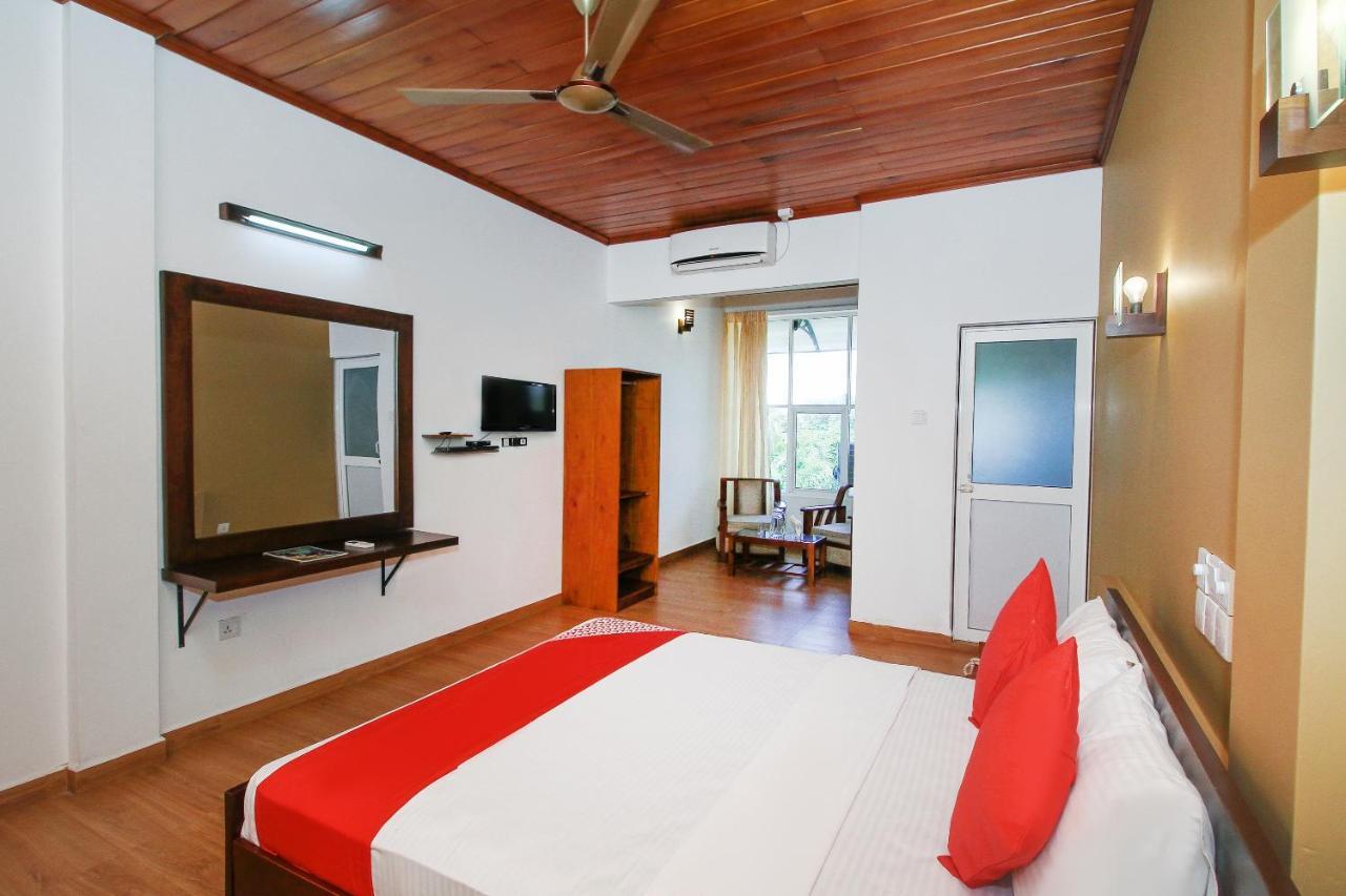 מורטואה Oyo 471 Randiya Hotel מראה חיצוני תמונה
