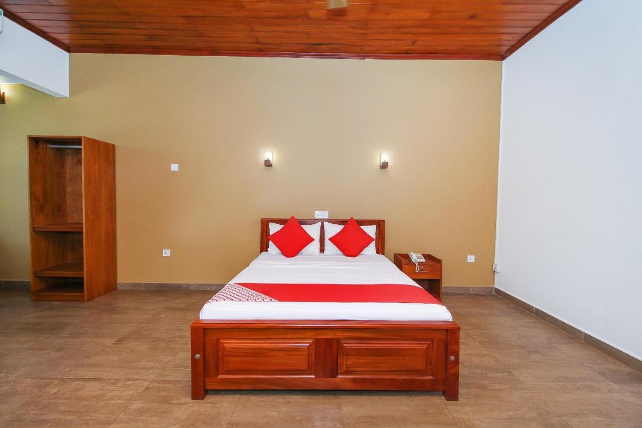 מורטואה Oyo 471 Randiya Hotel מראה חיצוני תמונה