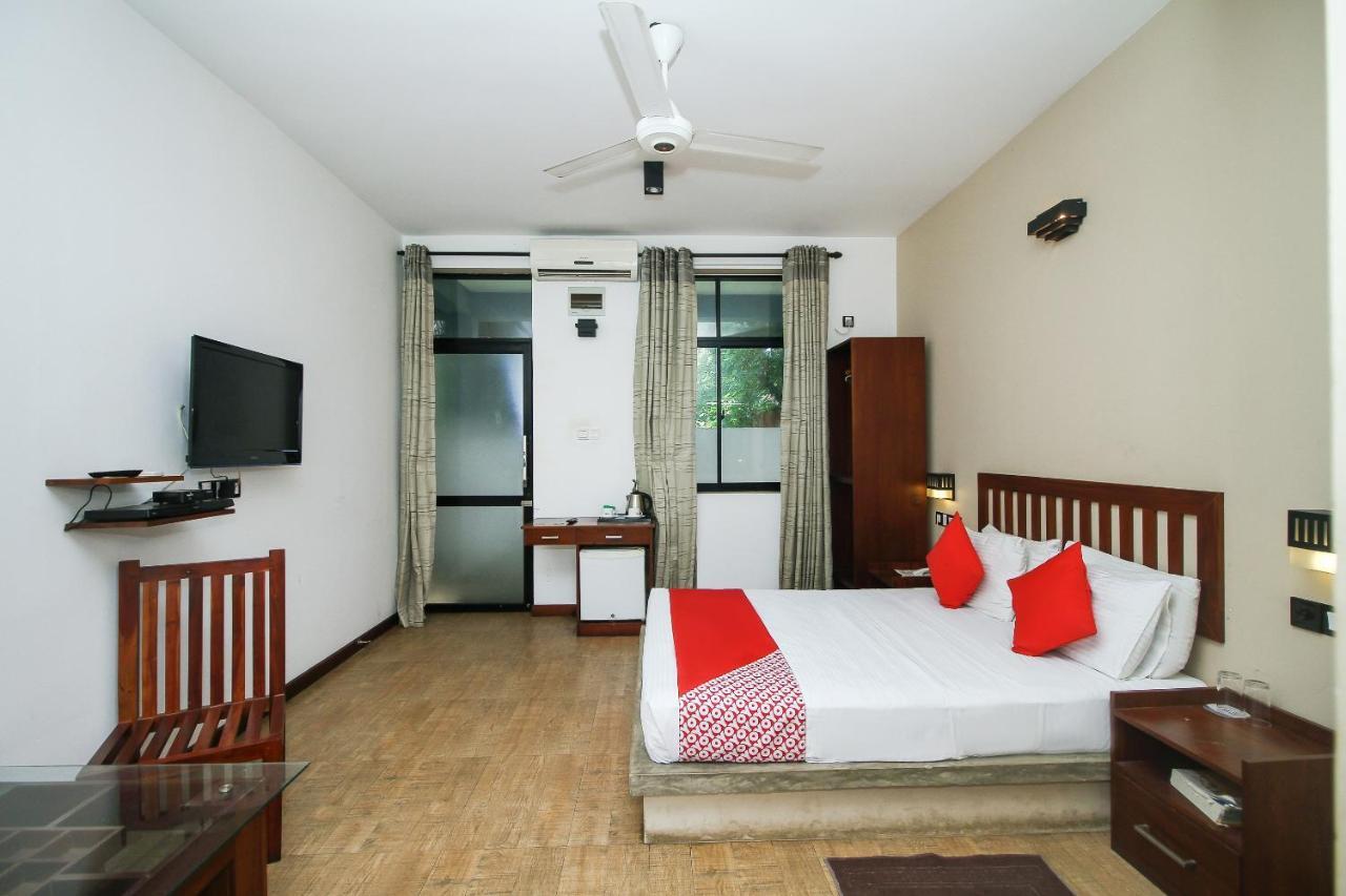 מורטואה Oyo 471 Randiya Hotel מראה חיצוני תמונה