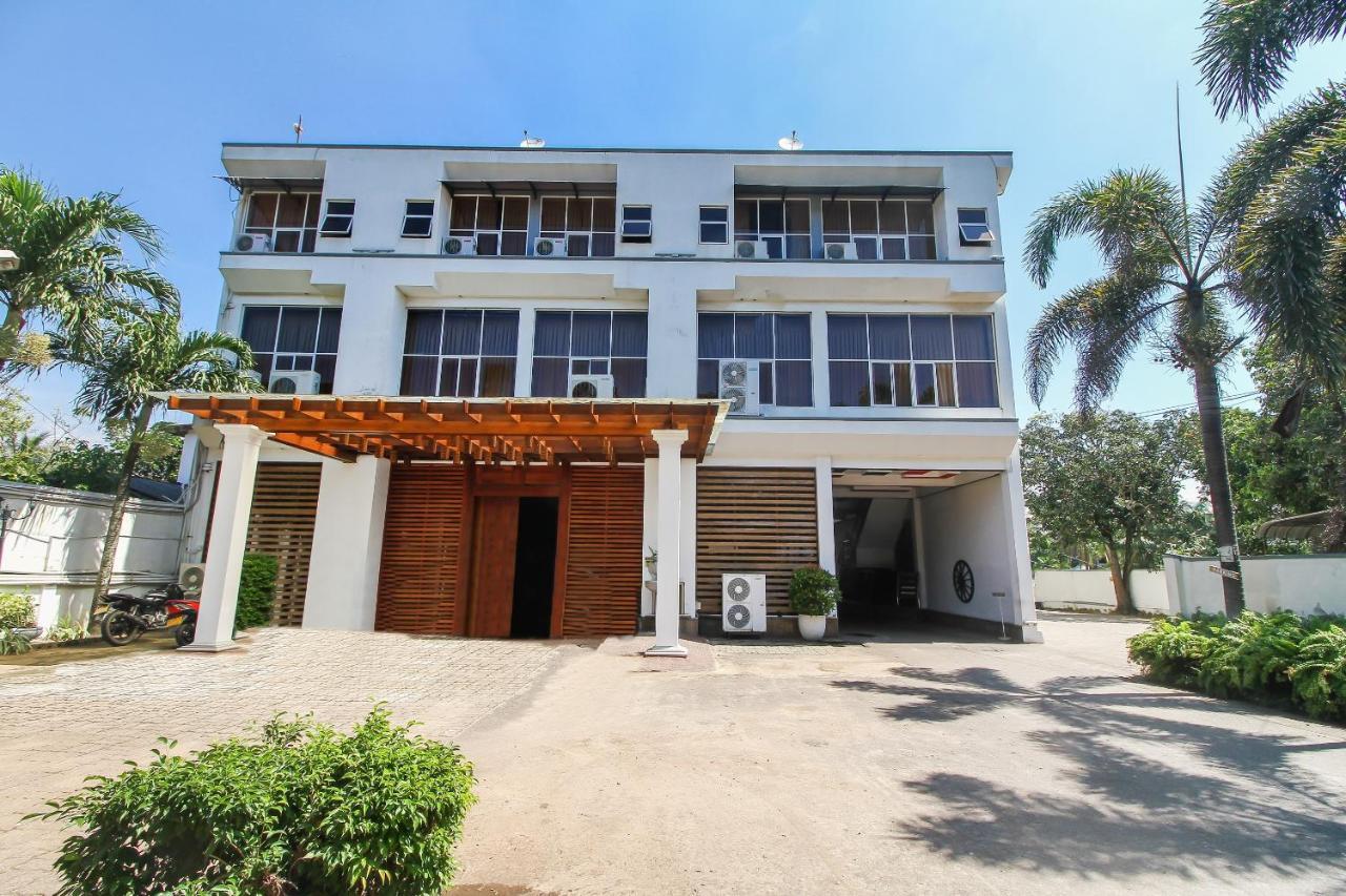 מורטואה Oyo 471 Randiya Hotel מראה חיצוני תמונה