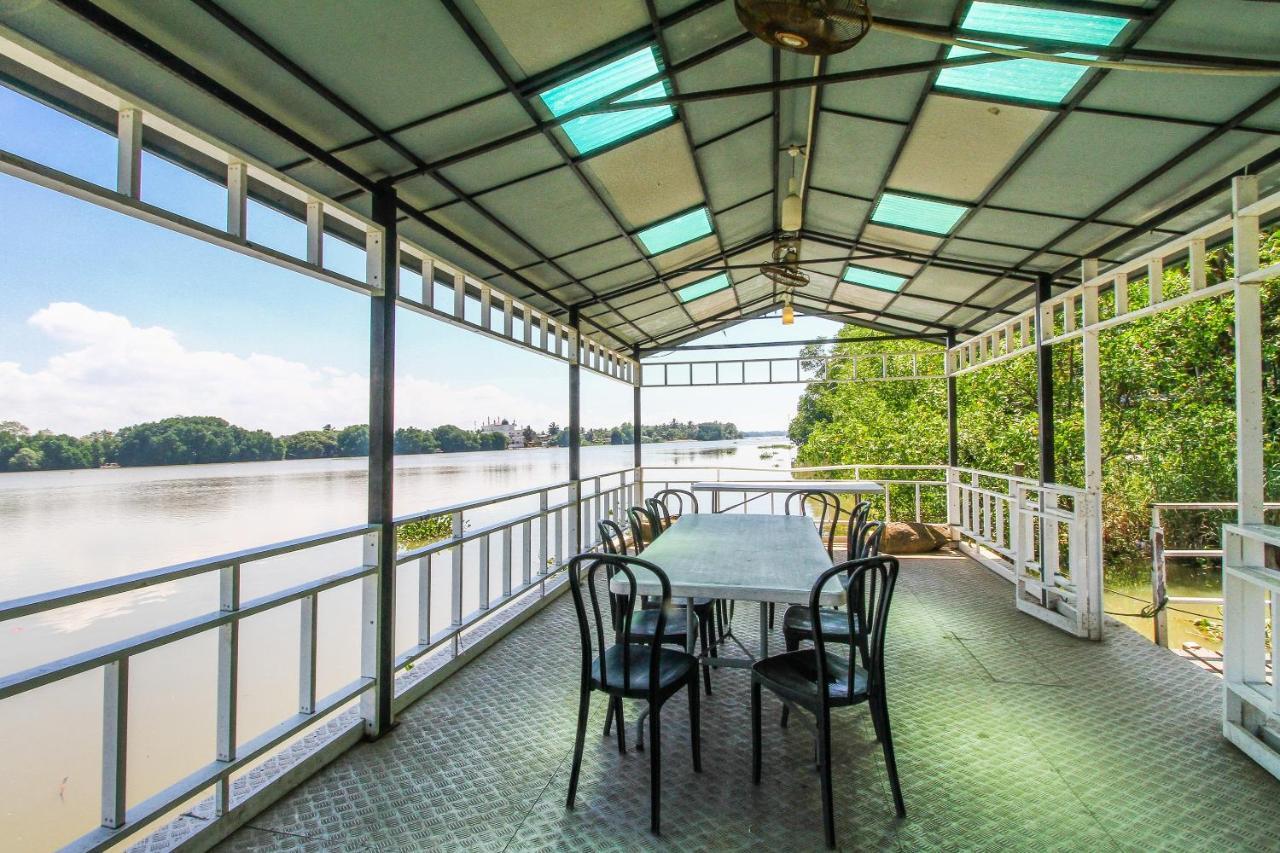 מורטואה Oyo 471 Randiya Hotel מראה חיצוני תמונה