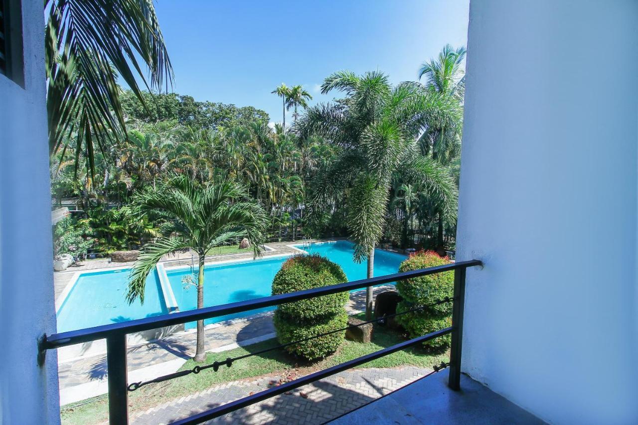 מורטואה Oyo 471 Randiya Hotel מראה חיצוני תמונה